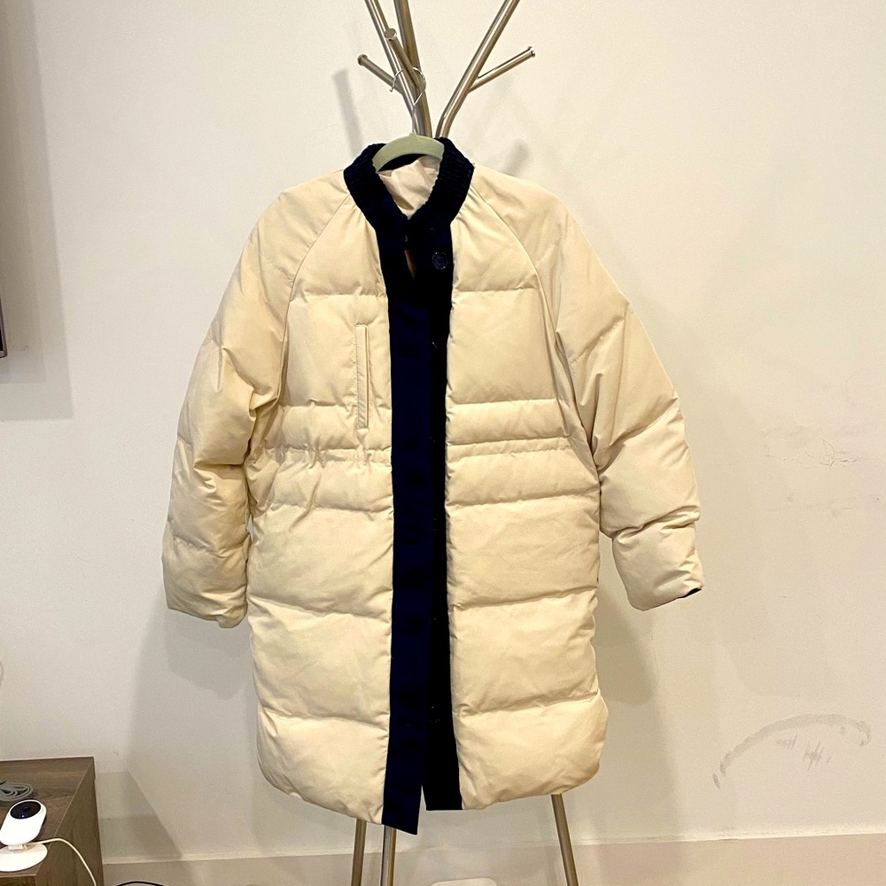Down jacket in cream
